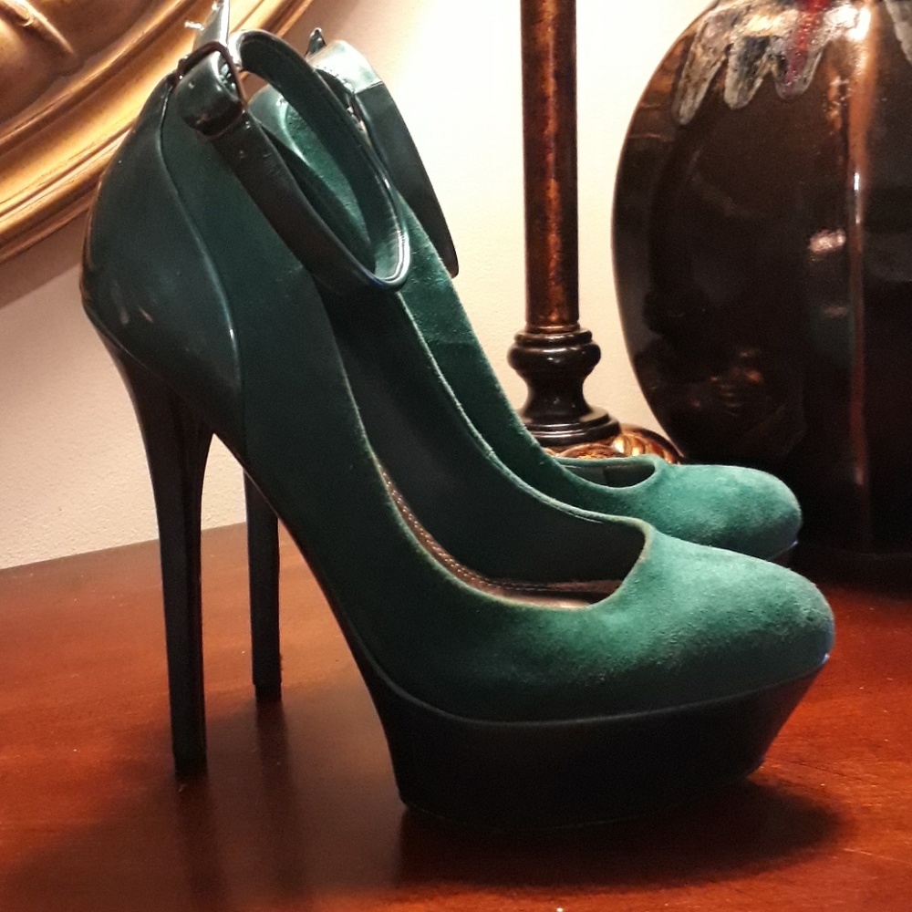 BAKERS Teal Platform Heel sz 5 prom wedding